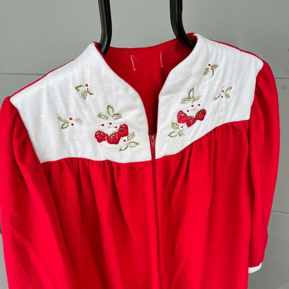 VTG 60s 70s Red Strawberry Embroidered Housecoat Zip Robe Cottagecore Mumu - Picture 8 of 9